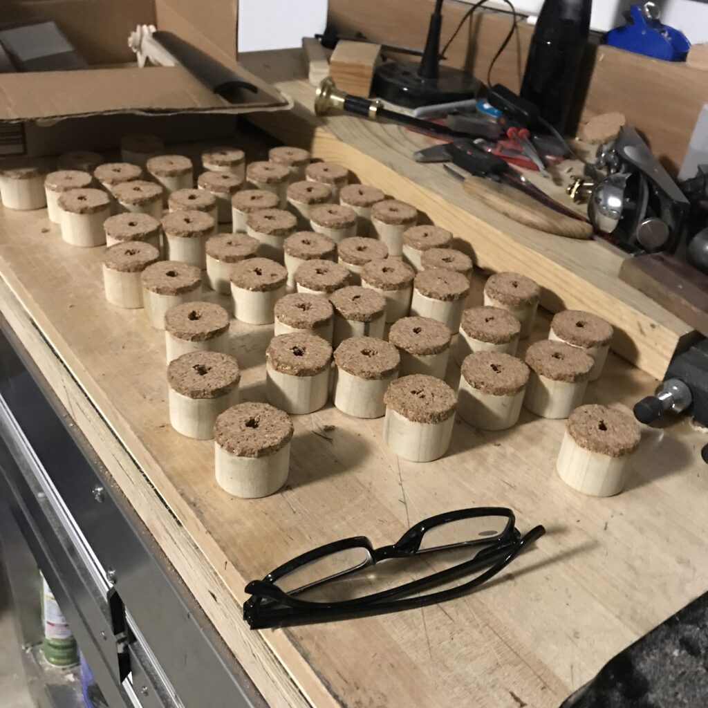 Making glue clamps