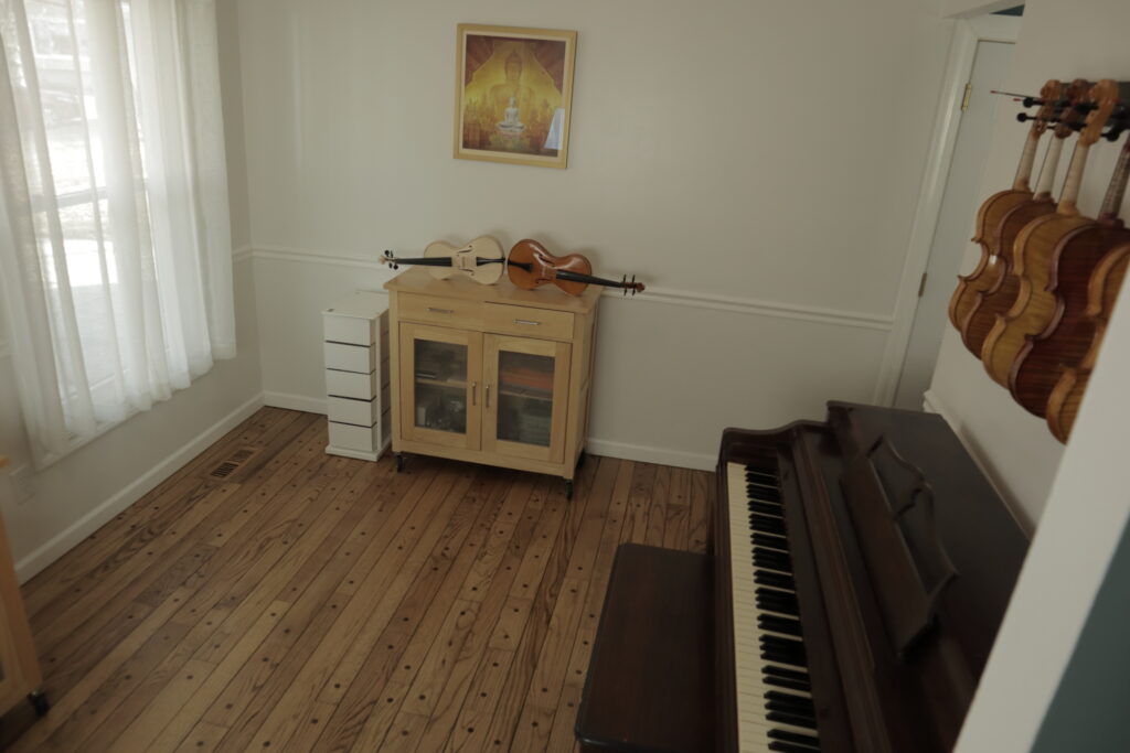 Picture of music room